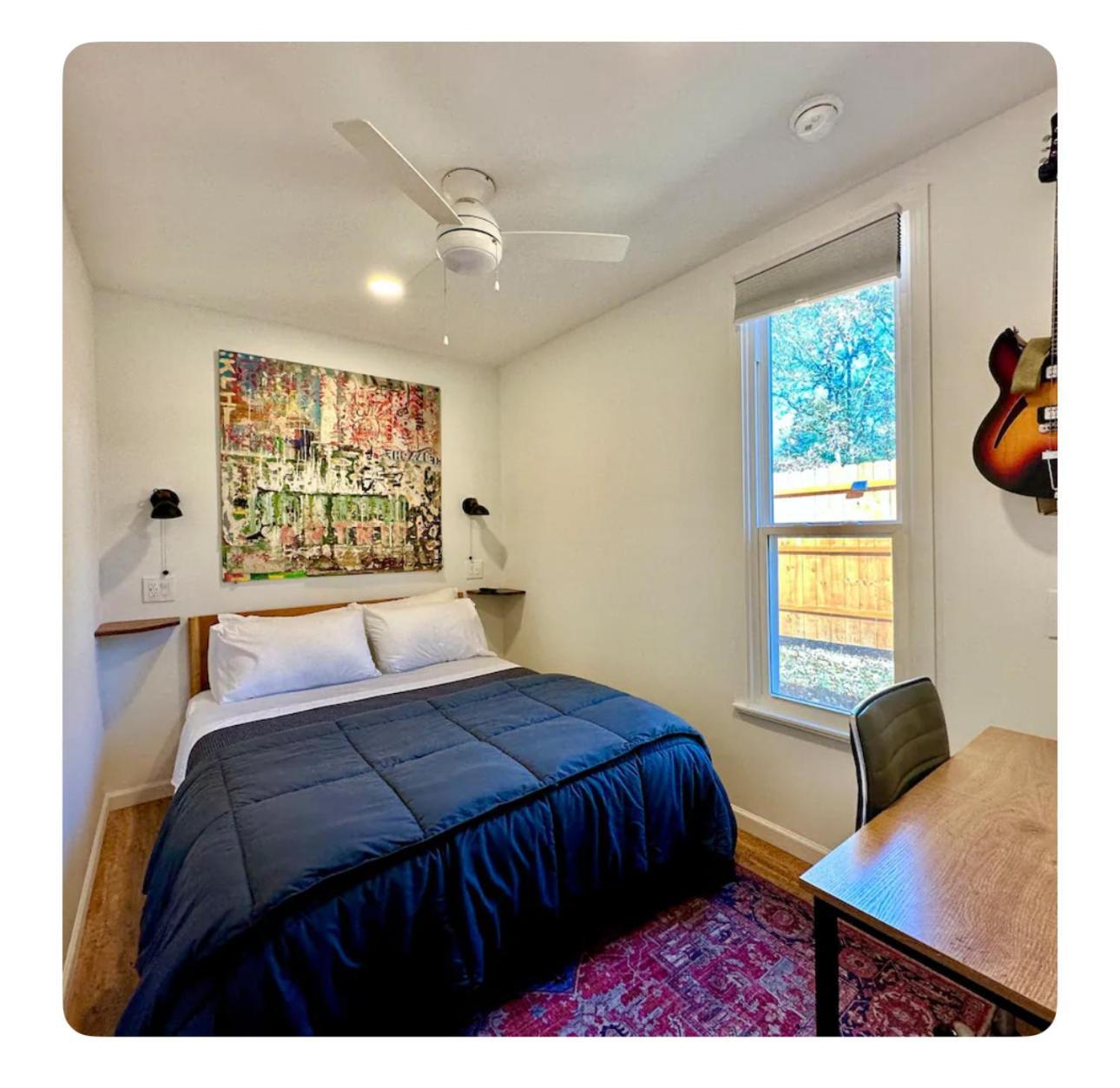 Nomehaus Shipping Container Studio Residential Neighborhood Athens Bagian luar foto