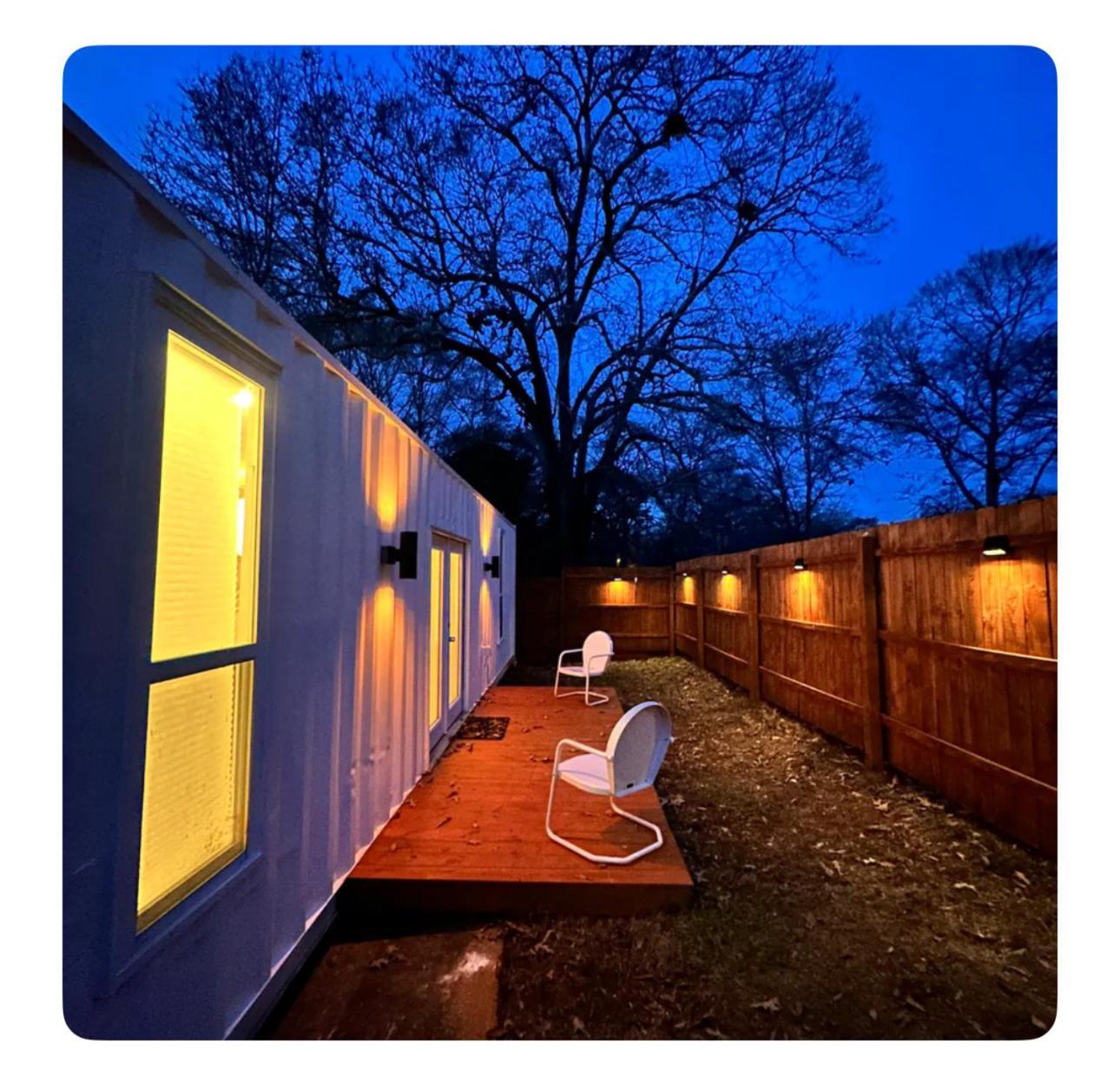 Nomehaus Shipping Container Studio Residential Neighborhood Athens Bagian luar foto